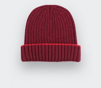 Burgundy beanie