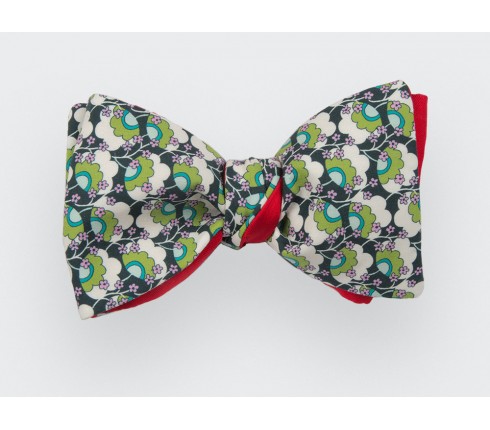 Noeud papillon fleuri vert en coton.